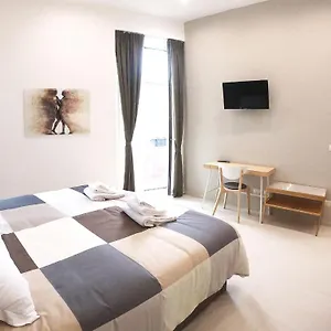 Dante Apartman Catania-Fontanarossai nemzetközi repülőtér